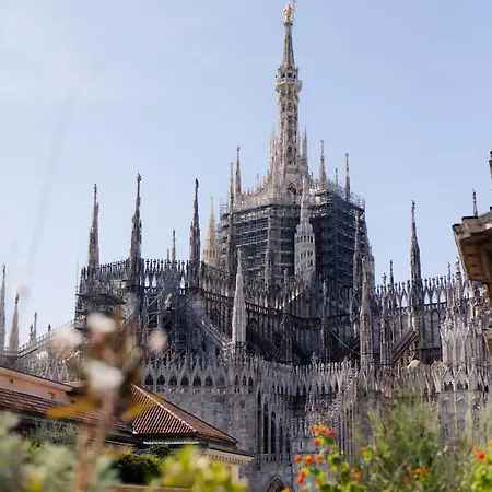 The Sole Penthouse - Duomo View * 米兰
